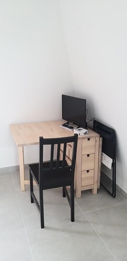 Equipee 1 Piece Proche Paris Apartment Argenteuil Exterior photo